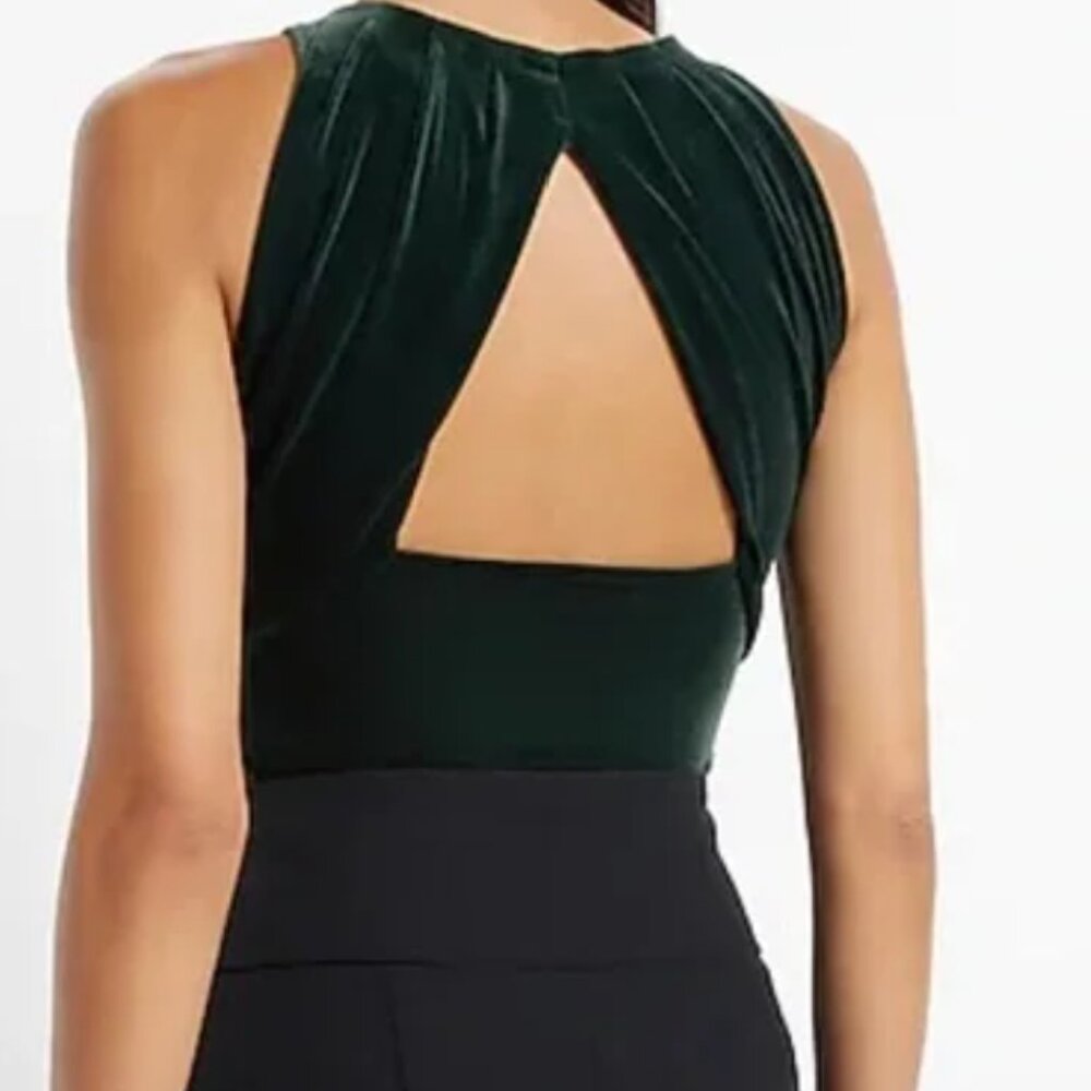 Express Body Contour Velvet Bodysuit in Dark Green, Size XS
